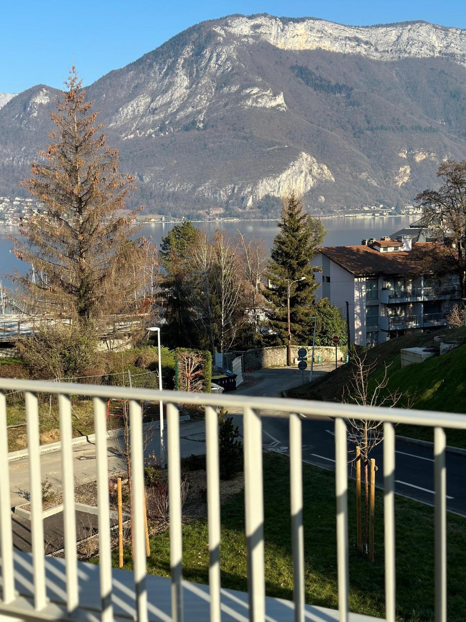 Lac Arte Postale Annecy Esterno foto
